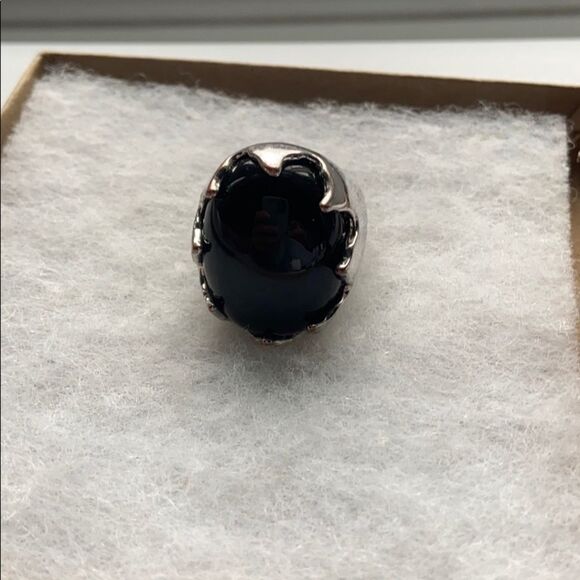 Funky polished black stone & silver tone ring 6.5 - Picture 15 of 16